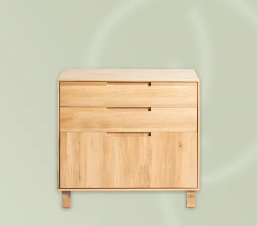 kommode-hirse-3laden-1-flussdorf-527x463-crop-50-50.webp